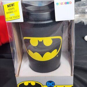 DC Comics and Warner Brothers Batman Porcelain 8oz Travel Mug with expired cocoa